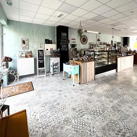 Cozy Stay Apartment Trenčín 외부 사진
