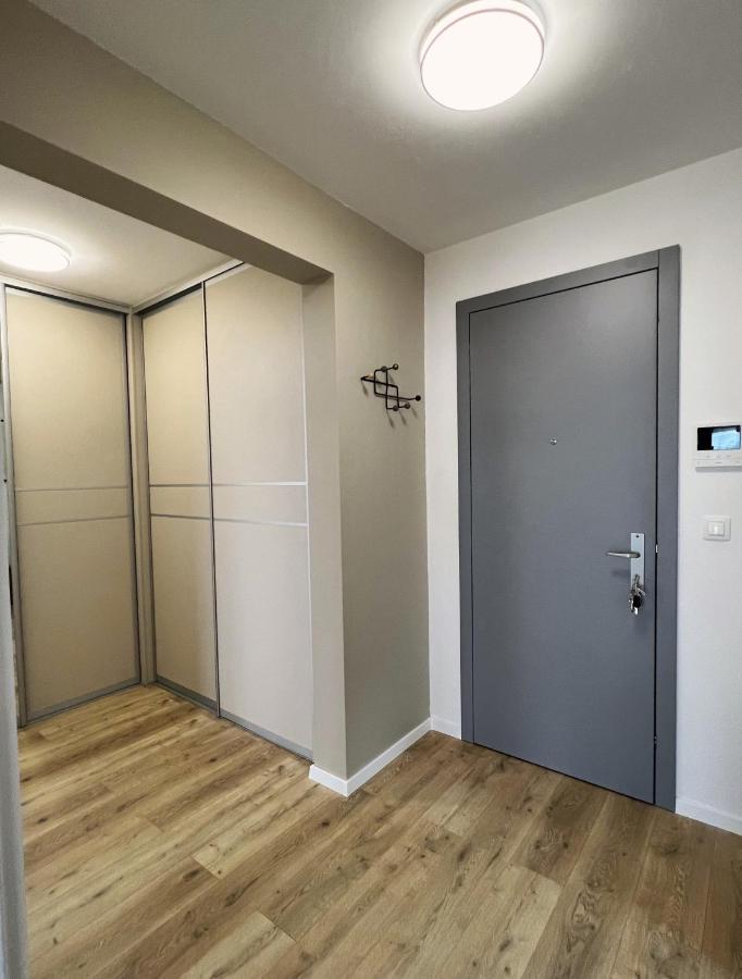 Cozy Stay Apartment Trenčín 외부 사진