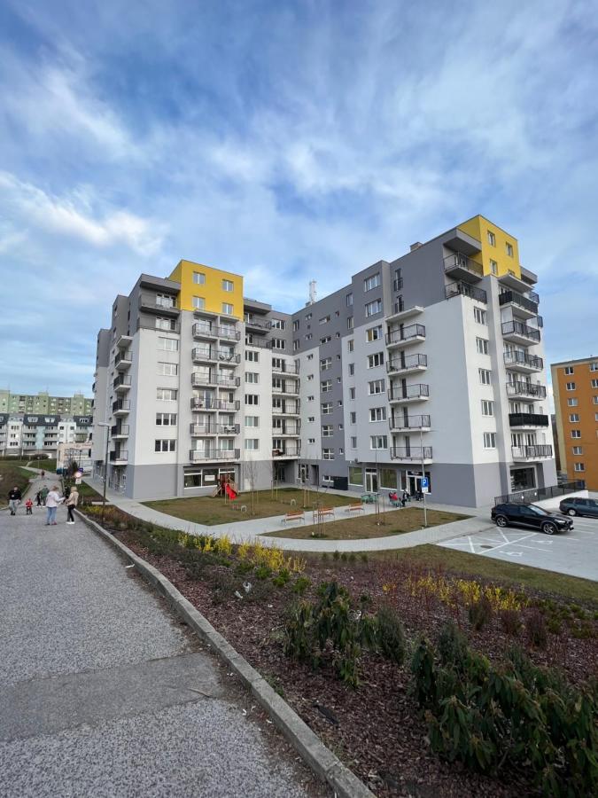 Cozy Stay Apartment Trenčín 외부 사진