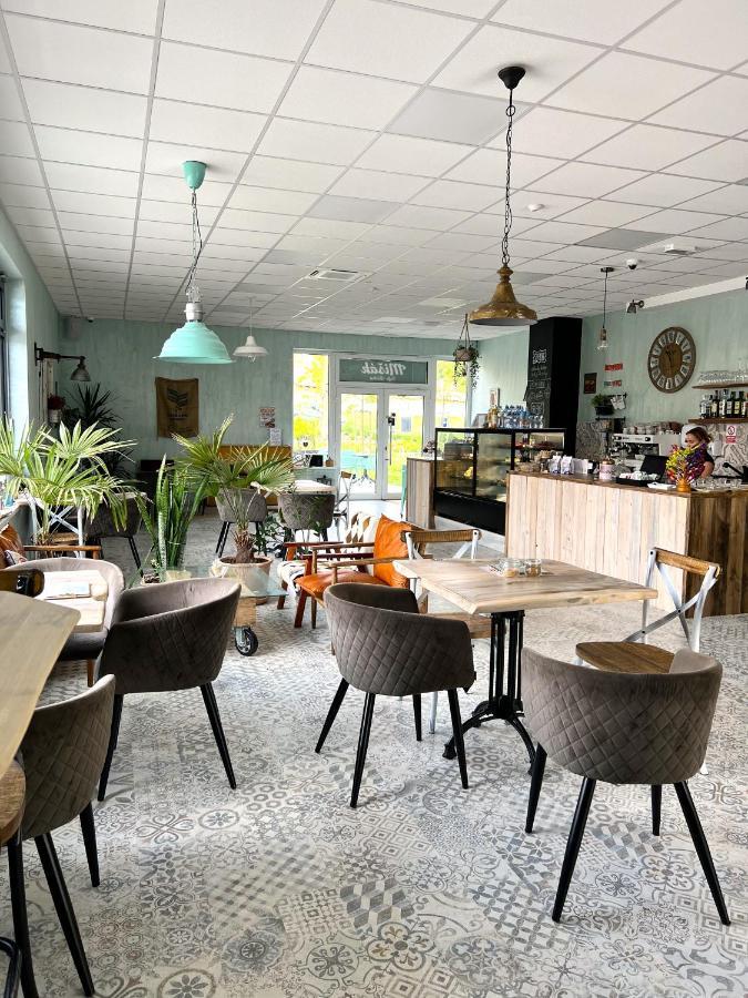 Cozy Stay Apartment Trenčín 외부 사진