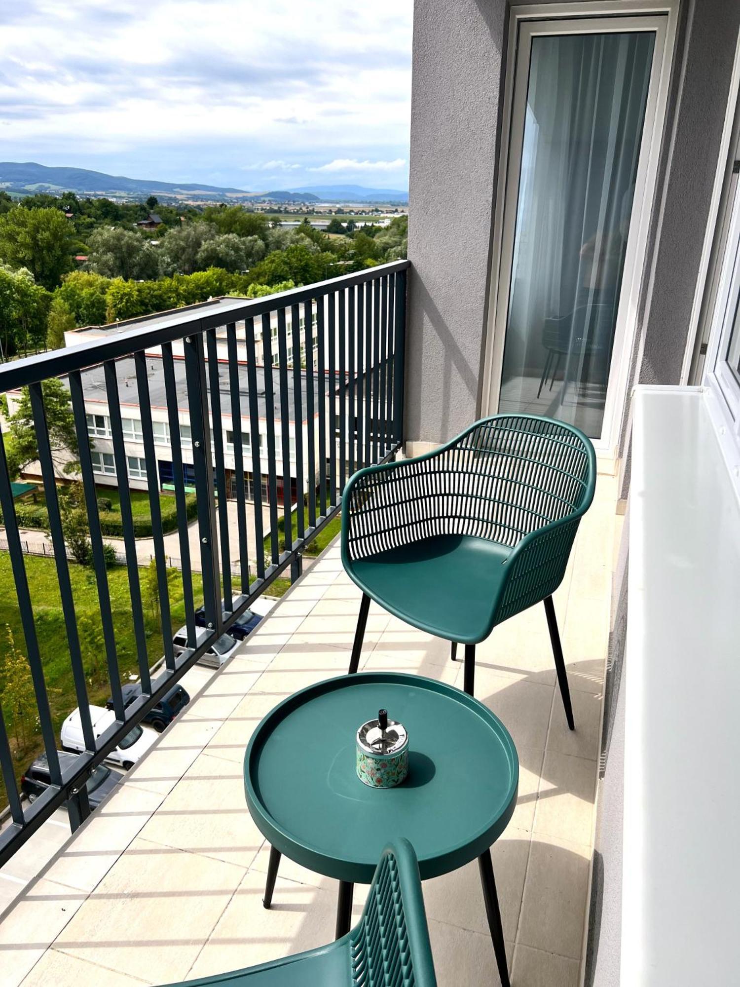 Cozy Stay Apartment Trenčín 외부 사진