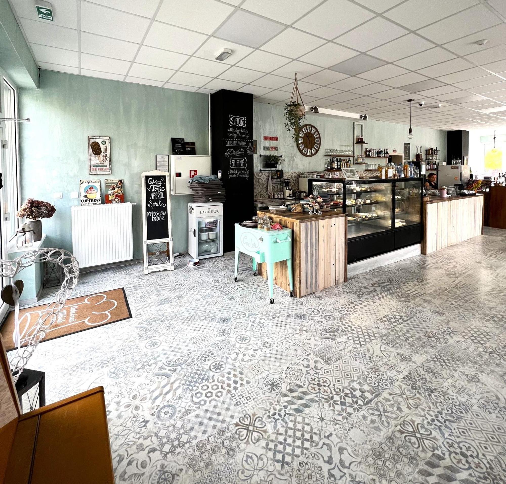 Cozy Stay Apartment Trenčín 외부 사진